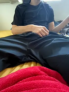 greggts online show from December 17, 10:32 am