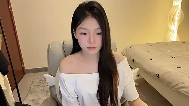 Robin-o3 online show from April 2, 5:21 pm