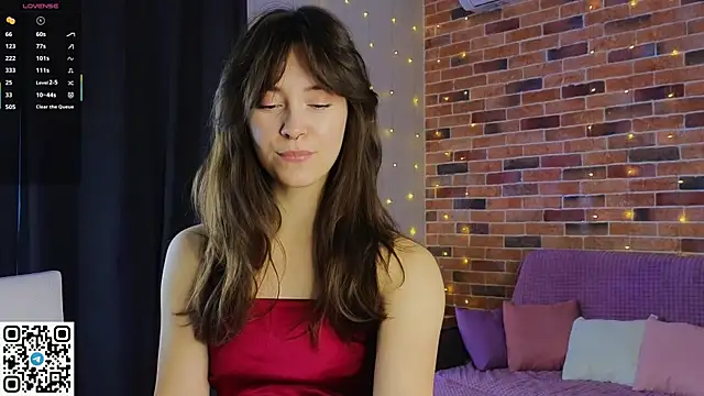 Snapshot of JasminDoroti chatting on December 5, 6:33 am JasminDoroti online show from December 5, 6:33 am