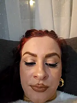 Snapshot of ShineBright88 chatting on February 26, 6:51 pm ShineBright88 online show from February 26, 6:51 pm