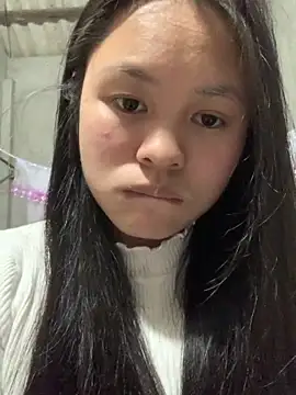 NhuFox online show from December 15, 1:59 pm