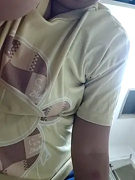 Snapshot of Anjali143142 chatting on September 9, 10:26 am Anjali143142 online show from September 9, 10:26 am