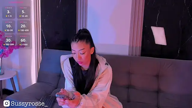 Sussyrosse  online show from January 9, 10:33 pm