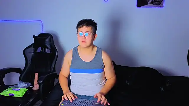 Ryan Doretti online show from November 28, 11:07 pm