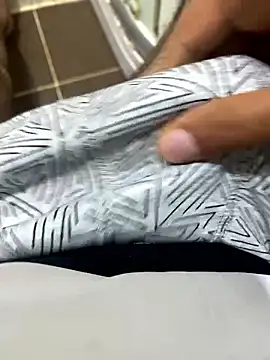 BatchedTracer online show from January 8, 12:13 am