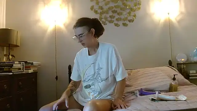 cindwyWow online show from October 8, 5:21 pm