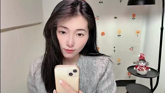 Snapshot of Rosalind_xixi chatting on March 15, 12:44 pm Rosalind xixi online show from March 15, 12:44 pm