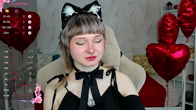 Tori Cutie online show from February 26, 12:09 am