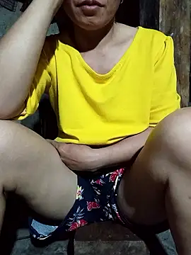 Snapshot of TinTin321 chatting on January 11, 12:21 pm TinTin321 online show from January 11, 12:21 pm