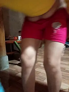 Snapshot of TinTin321 chatting on April 1, 1:34 pm TinTin321 online show from April 1, 1:34 pm