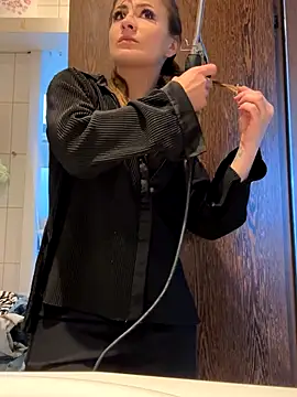 IsabellaEtha online show from September 26, 7:56 am