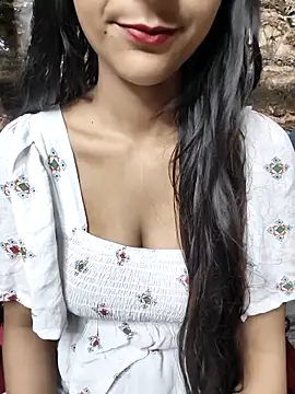 Indian-Aleena online show from October 30, 5:24 pm