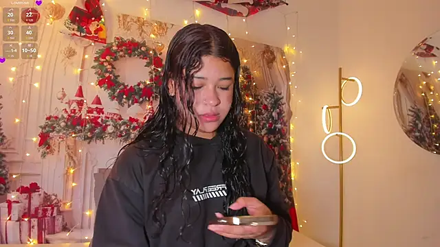 Ivy nt online show from November 25, 1:00 pm