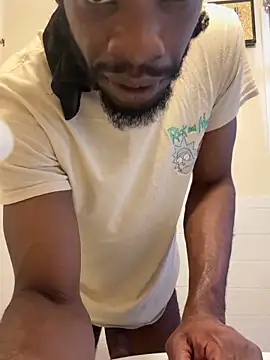 Snapshot of BigBDMari chatting on September 12, 10:43 pm BigBDMari online show from September 12, 10:43 pm