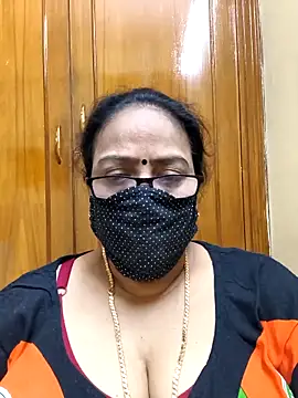 heera-rani online show from February 7, 7:45 am