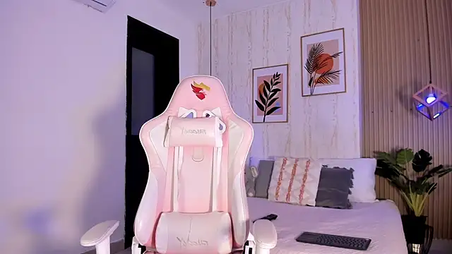 Ayleen Dunkan online show from November 12, 12:38 pm