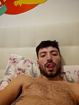 Snapshot of scopamiforte20cm chatting on September 15, 10:10 pm scopamiforte20cm online show from September 15, 10:10 pm