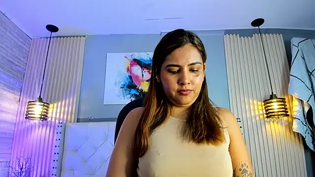 scarletbaker  online show from March 30, 8:10 pm