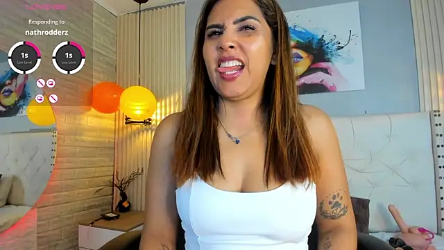 scarletbaker  online show from April 28, 8:36 pm