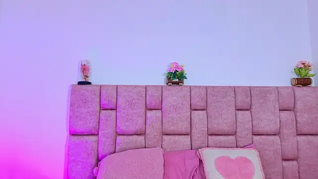 ScarlettLuxe online show from November 27, 12:51 pm