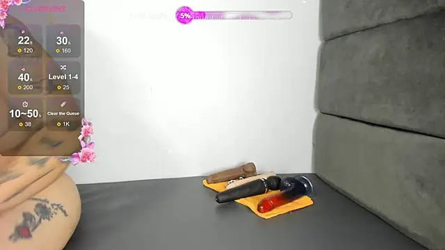 amarantha hanss online show from January 11, 12:10 pm