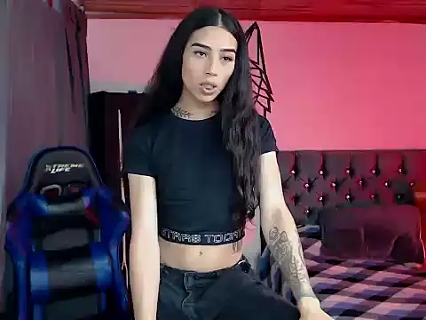 Sweet-Cris online show from June 2, 6:32 pm