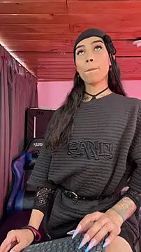Sweet-Cris online show from June 16, 5:59 pm