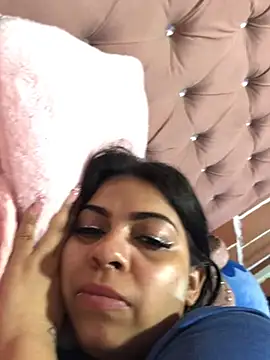 Rachellcooperrr online show from June 17, 8:17 am