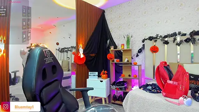 BLUE TAY1 online show from October 21, 11:55 am