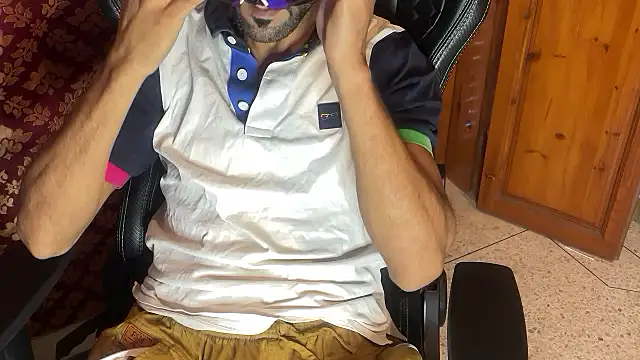 JUSTFORRICH online show from October 17, 10:29 am