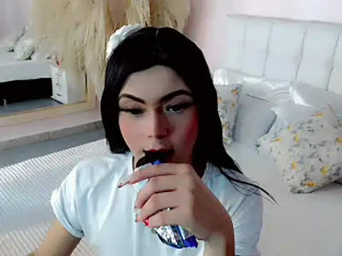 Snapshot of nathalialoes1 chatting on October 11, 7:12 pm nathalialoes1 online show from October 11, 7:12 pm