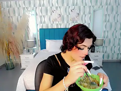 Snapshot of nathalialoes1 chatting on November 13, 7:02 pm nathalialoes1 online show from November 13, 7:02 pm