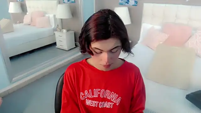 Snapshot of nathalialoes1 chatting on November 15, 12:34 pm nathalialoes1 online show from November 15, 12:34 pm