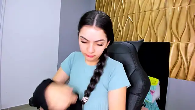 milk candy18 online show from November 29, 10:51 am