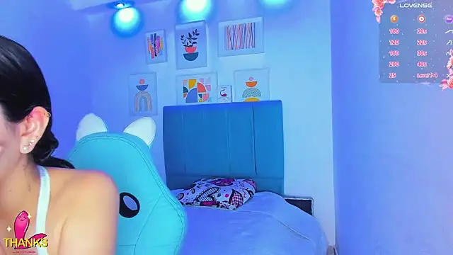 milk candy18 online show from December 17, 10:43 am