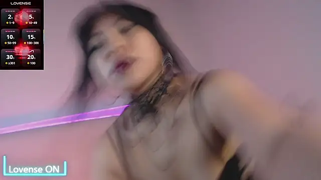 Snapshot of nicolet666lee chatting on September 30, 8:03 pm nicolet666lee online show from September 30, 8:03 pm