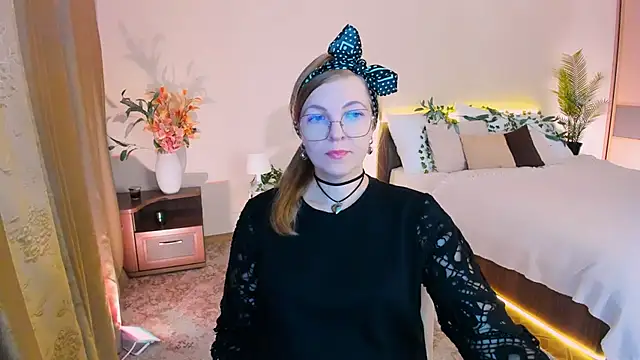 YourUniverser online show from September 30, 9:36 am