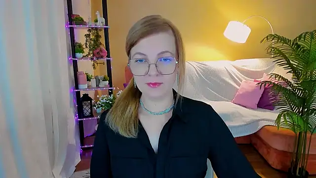 YourUniverser online show from October 5, 4:11 am