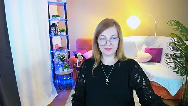 YourUniverser online show from November 16, 9:37 am