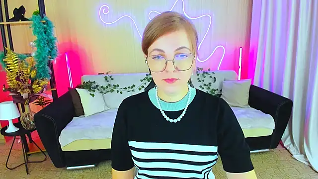 YourUniverser online show from November 20, 4:12 am