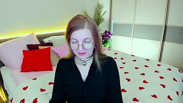 YourUniverser online show from March 9, 10:19 am