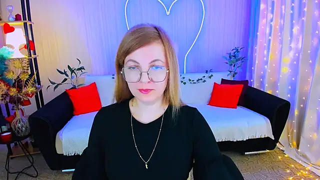 YourUniverser online show from April 18, 9:24 am