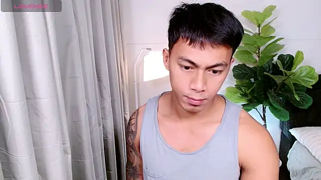 Snapshot of PinooyMilker chatting on July 15, 6:13 pm PinooyMilker online show from July 15, 6:13 pm