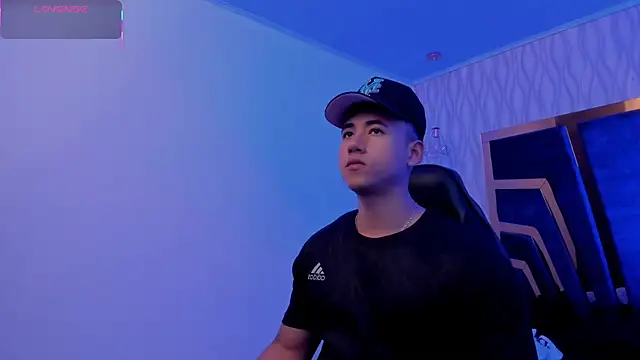 Draven Marceaux online show from April 5, 5:15 am