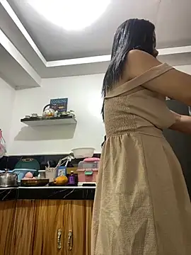 wildpussycat69 online show from May 15, 3:13 am