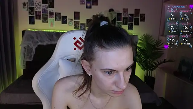 kaleriyaa  online show from November 4, 1:27 am