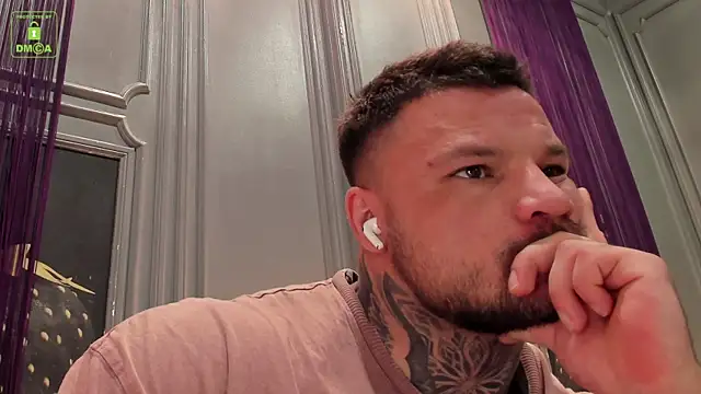 OliverSport online show from February 8, 6:06 am