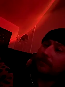 Snapshot of blazeyblake chatting on November 16, 12:11 pm blazeyblake online show from November 16, 12:11 pm