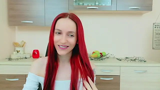 Julia Jae online show from March 5, 6:31 am