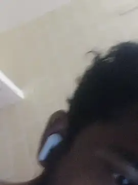 Snapshot of Chloe_1122 chatting on February 20, 1:57 am Chloe 1122 online show from February 20, 1:57 am